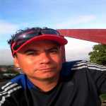 gary angulo mora  de , vive en Heredia (Costa_Rica)