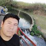 alan j de , vive en Chimbote (Perú)