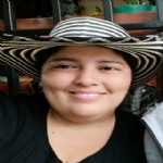julieth de , vive en Armenia (Colombia)