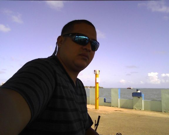 Dano35, Hombre de Puerto Rico buscando amigos
