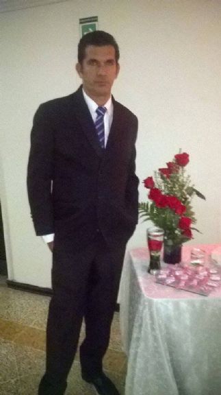 Carlos perez, Hombre de Barranquilla buscando amigos