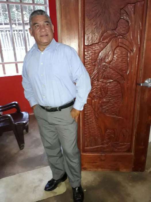Martin  aguinaga, Hombre de El Pajonal buscando conocer gente