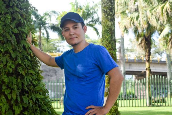 Juan, Chico de Villavicencio buscando conocer gente
