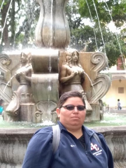Yoselin cajas, Mujer de Guatemala City buscando conocer gente
