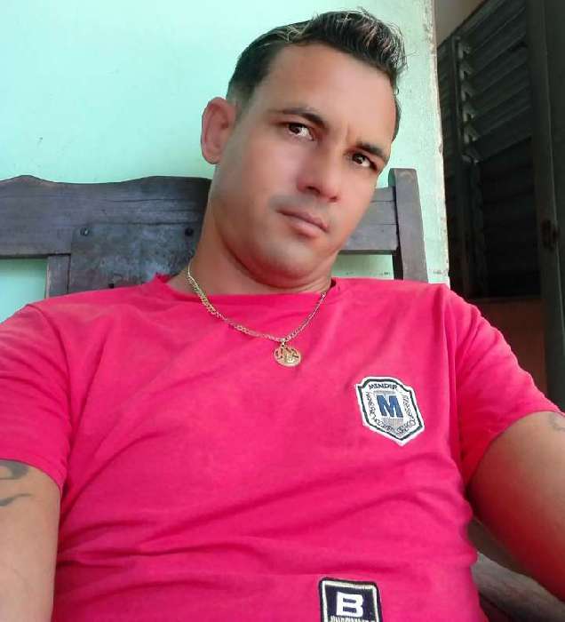 Miguel napoles, Hombre de Cuba buscando pareja