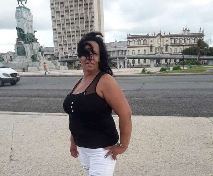 Aniuska, Mujer de La Habana buscando pareja