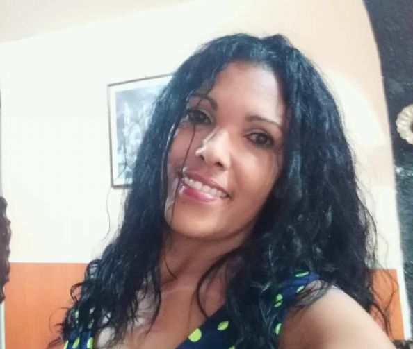 Nena, Mujer de Caracas buscando pareja