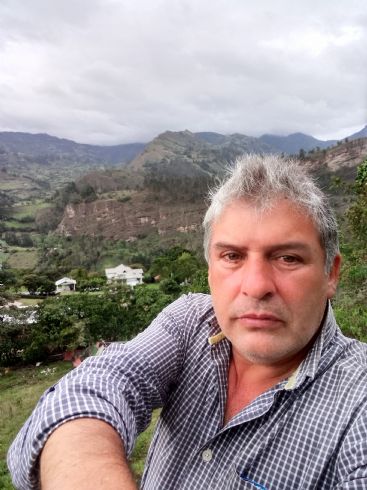 Pablo, Hombre de Bogotá buscando una cita ciegas