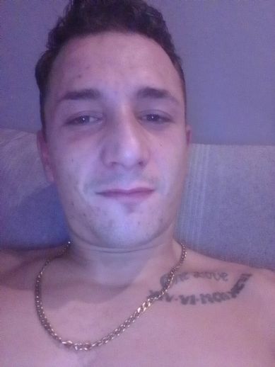 Óscar buscando una cita ciegas en Motilla del Palancar Óscar, Chico de Motilla del Palancar buscando una cita ciegas