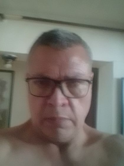 Pascual buscando una cita ciegas en Caracas Pascual, Hombre de Caracas buscando una cita ciegas