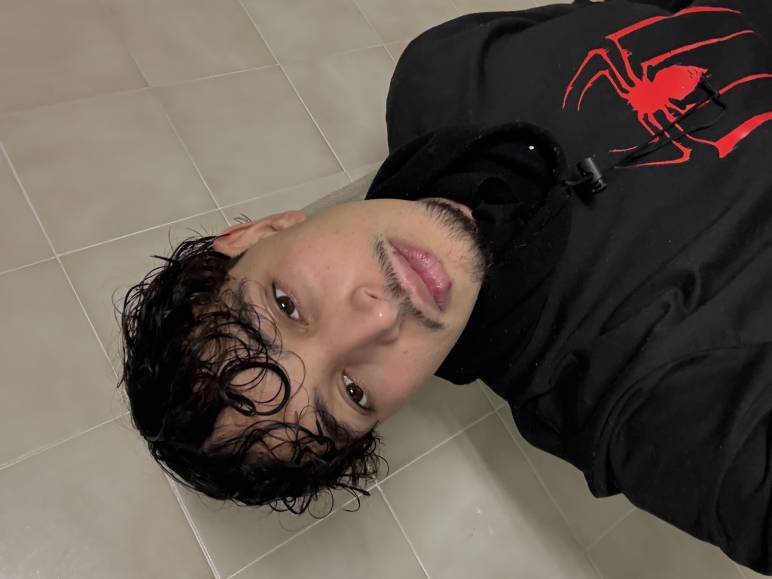 Hharoon buscando conocer gente en Barcelona Hharoon, Chico de Barcelona buscando conocer gente
