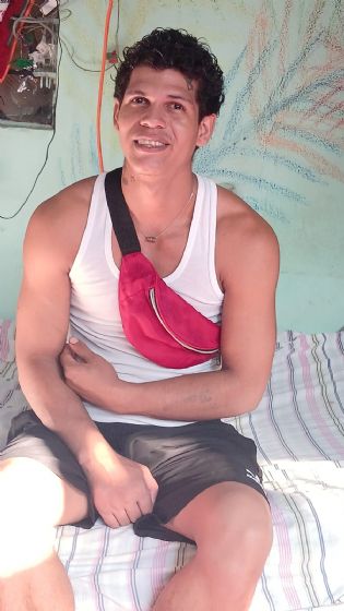 Alex buscando conocer gente en Juchitán de Zaragoza Alex, Chico de Juchitán de Zaragoza buscando conocer gente
