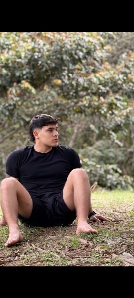 Bladimir Palma buscando conocer gente en Medellín Bladimir Palma, Chico de Medellín buscando conocer gente
