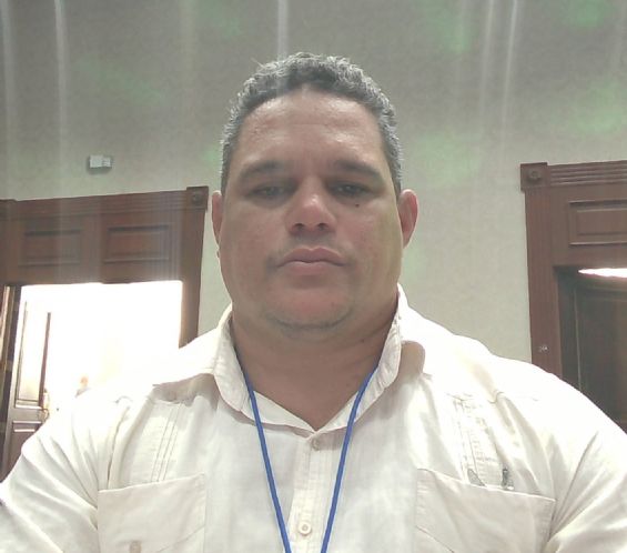 Karel buscando una cita ciegas en La Habana Karel, Hombre de La Habana buscando una cita ciegas