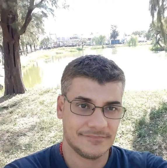 Claudio Flores buscando pareja en Corrientes Claudio Flores, Hombre de Corrientes buscando pareja