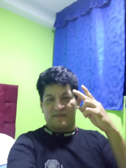 Henry buscando pareja en Ventanilla Henry, Hombre de Ventanilla buscando pareja
