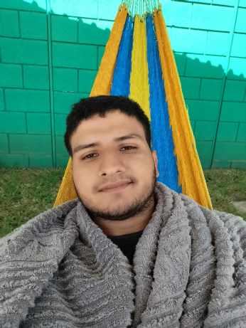 Andres buscando una cita ciegas en Chiquimula Andres, Chico de Chiquimula buscando una cita ciegas