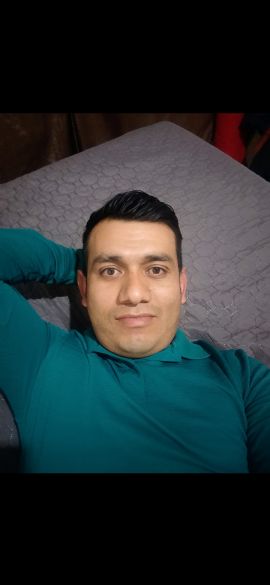 Diego buscando una cita ciegas en Heroica Puebla de Zaragoza Diego, Hombre de Heroica Puebla de Zaragoza buscando una cita ciegas