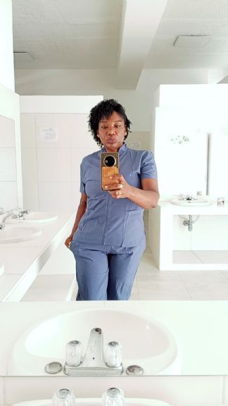 Yandiris buscando conocer gente en Cartagena de Indias Yandiris, Mujer de Cartagena de Indias buscando conocer gente