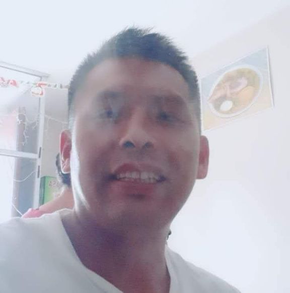Carlos buscando amigos en Lince Carlos, Hombre de Lince buscando amigos
