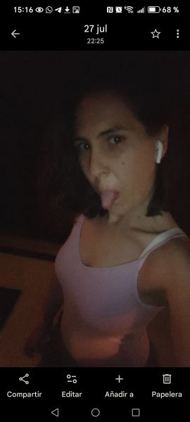 Littleitty buscando una cita ciegas en Bilbao Littleitty, Mujer de Bilbao buscando una cita ciegas
