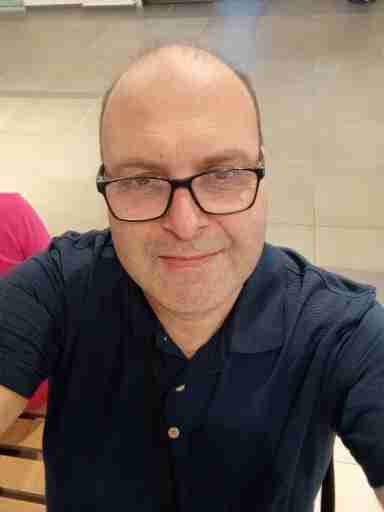 Eduardo buscando pareja en Santo Domingo Eduardo, Hombre de Santo Domingo buscando pareja