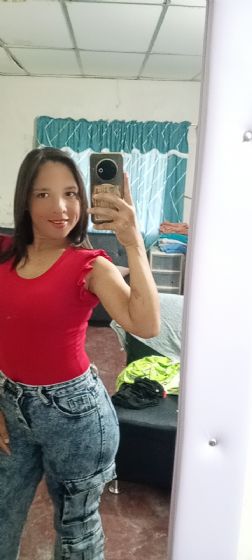 Danimar buscando una cita ciegas en Santa Bárbara del Zulia Danimar, Mujer de Santa Bárbara del Zulia buscando una cita ciegas