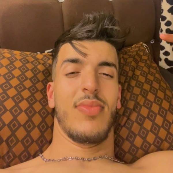 Nabil buscando conocer gente en Illes Balears Nabil, Chico de Illes Balears buscando conocer gente