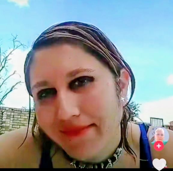 Claudia buscando pareja en Torreón Claudia, Mujer de Torreón buscando pareja