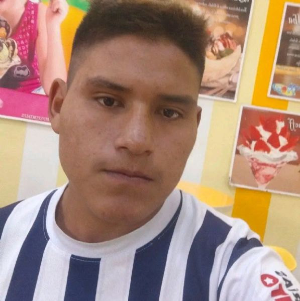 Jeferson buscando pareja en Huánuco Jeferson, Chico de Huánuco buscando pareja