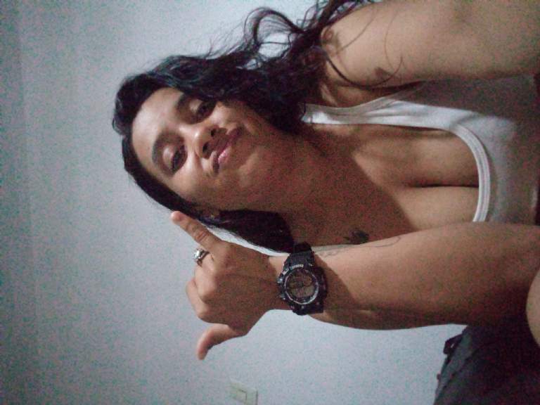 Daniela buscando conocer gente en Girardot Daniela, Chica de Girardot buscando conocer gente
