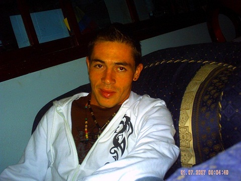 Robin_paisa buscando pareja en Bogota Robin_paisa, Chico de Bogota buscando pareja